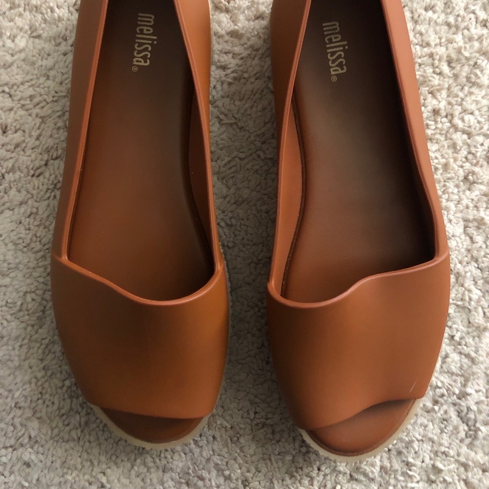Tan/Brown open toe (small platform) flat